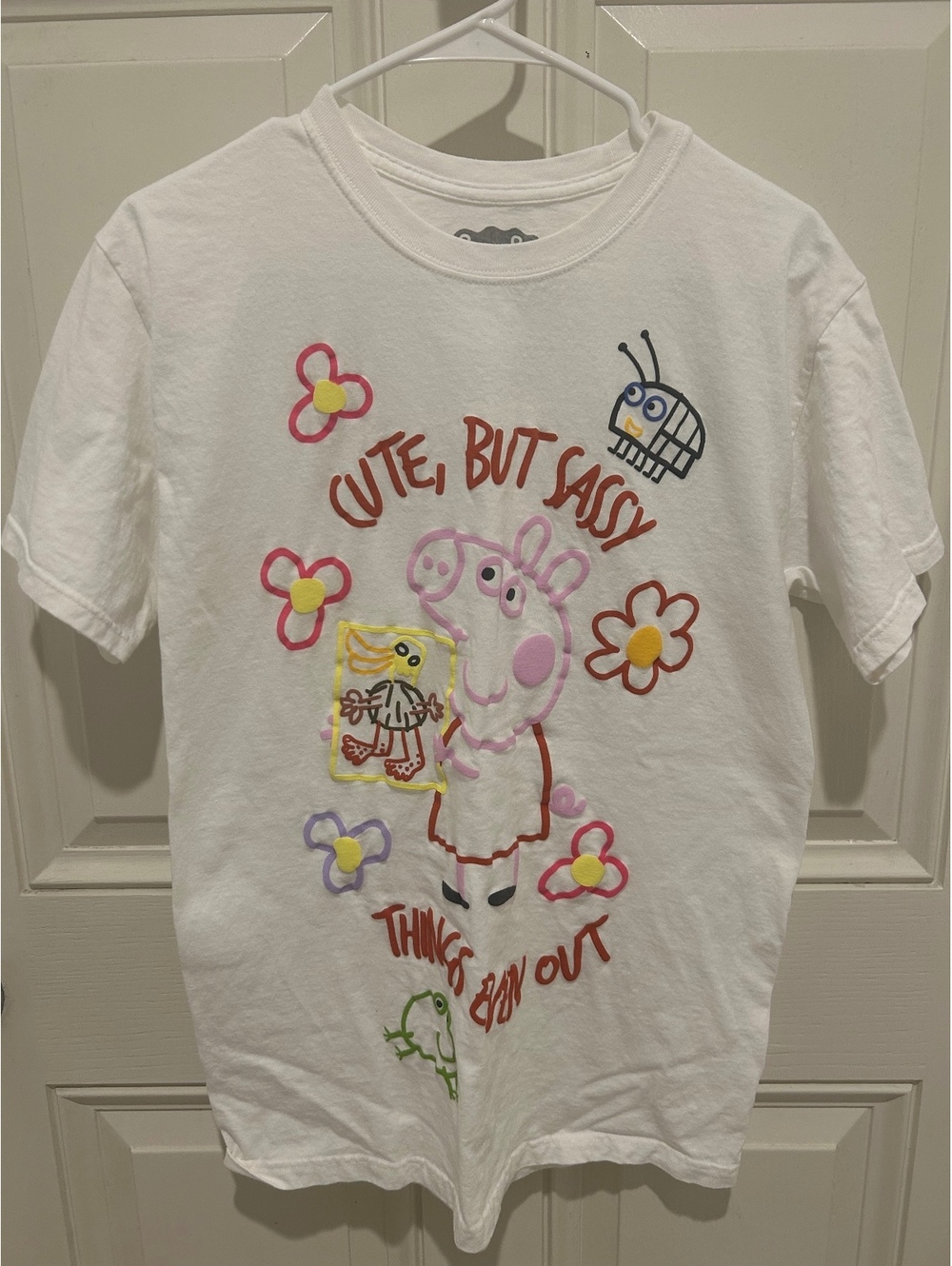 Peppa Pig Cute But Sassy Graphic T-Shirt Size Medium White 100% Cotton